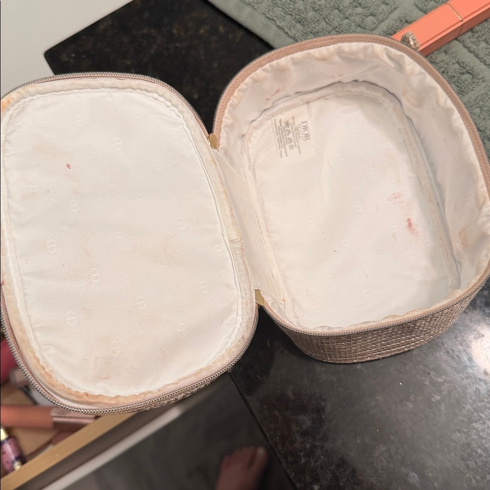 Make Up Bag - image 2